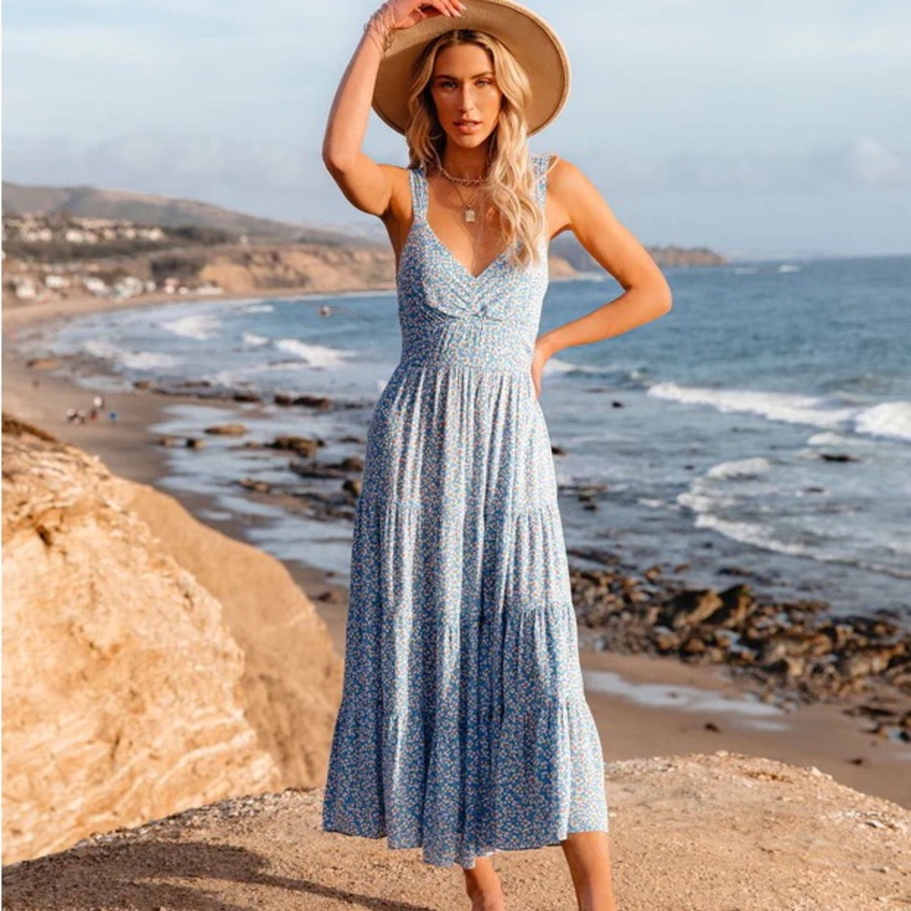Vici Blue Floral Midi Dress with Bow Back